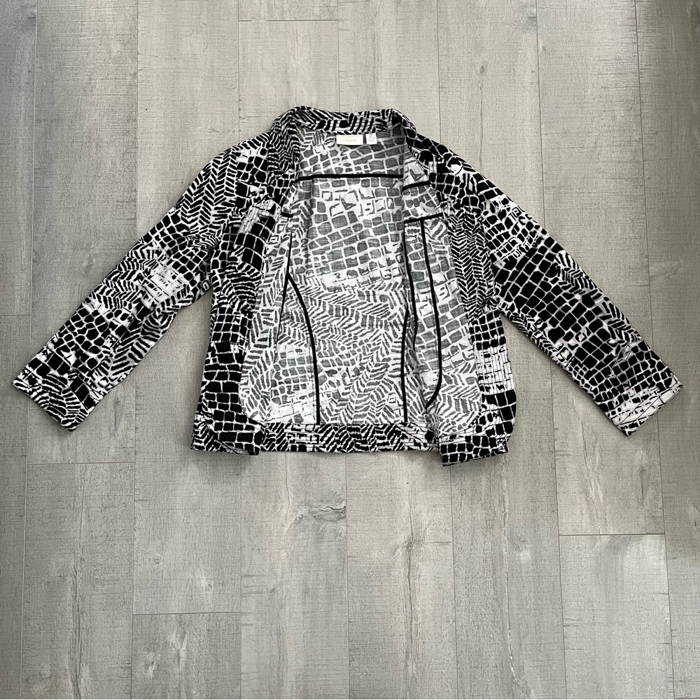 Vintage Chico’s Y2k Black & White Patterned Light… - image 3